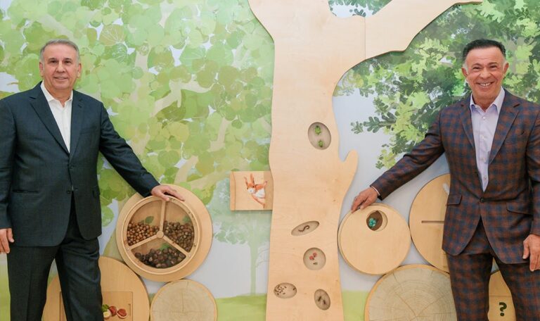Kindgerechter Warteraum: Bordellchefs spenden 350.000 Euro an Kinderklinik