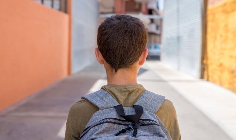 Jüdischer Schüler verprügelt: „Sag nichts, sonst wirst du sehen