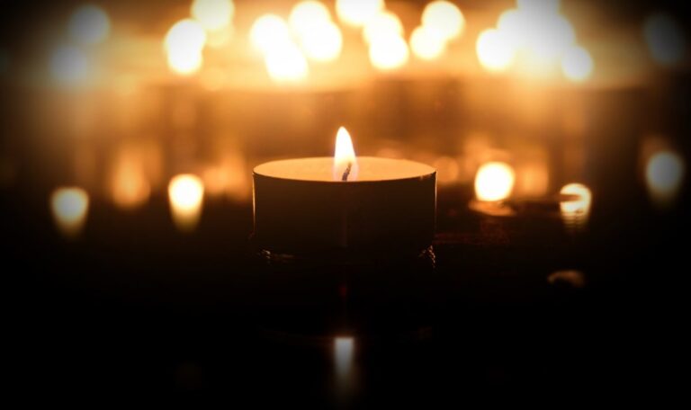 Tagelange Suche endet tragisch: Seniorin tot im Bachbett gefunden