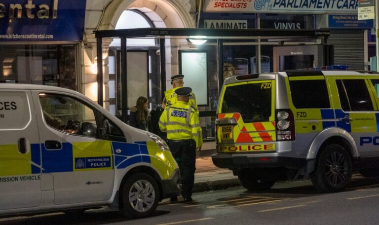 Polizei erschießt Attentäter – Blutiger Anschlag auf Jom-Kippur-Feier