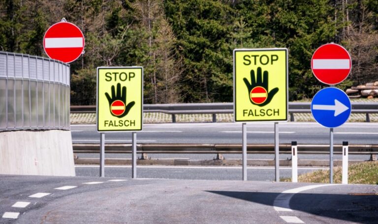 Nach Unfall auf der A1: Stundenlang vermisster 86-Jähriger lief auf Autobahn