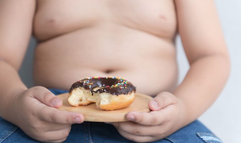 Immer mehr übergewichtige Kinder – Ärzte warnen vor dramatischen Folgen