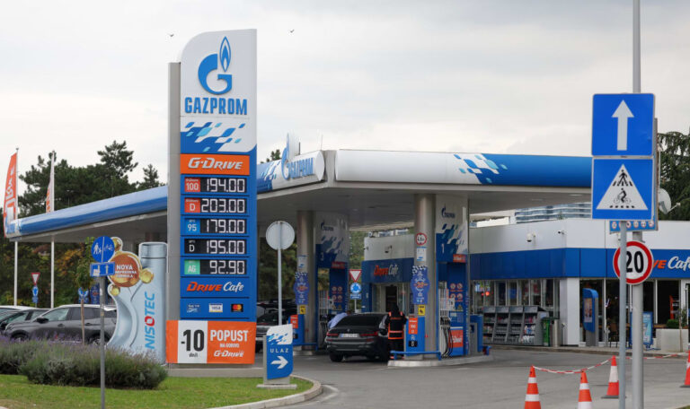 Serbien droht Energiekollaps: USA verlängern Frist für Gazprom-Ausstieg