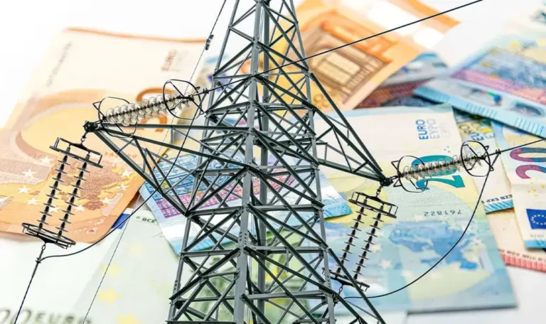 Billigstrom-Gesetz beschlossen: So soll der Strompreis fallen