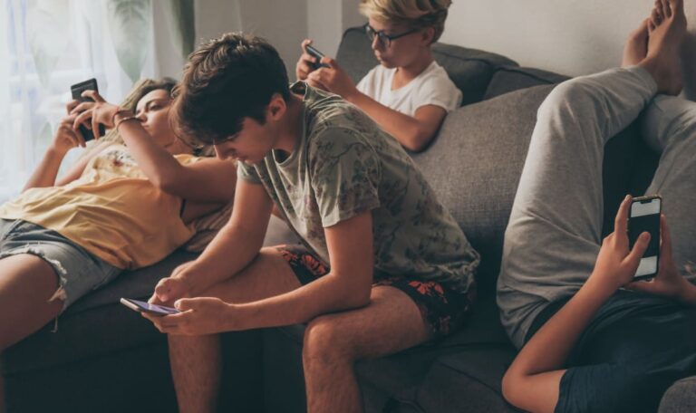 Technikaffin, aber leichtsinnig: Generation Z tappt in die Phishing-Falle