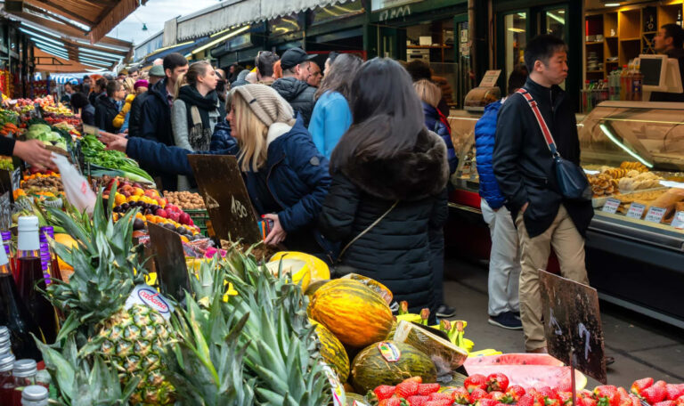 27 Millionen für Naschmarkt-Entree: NEOS und SPÖ feiern, FPÖ tobt