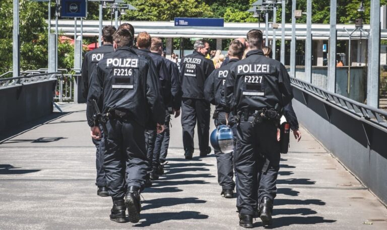 Verkohlter Handschuh 100 Meter von totem Fabian (8) entfernt