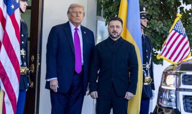 Diplomatisches Pokerspiel: Selenskyj kämpft jetzt bei Trump um Friedensplan