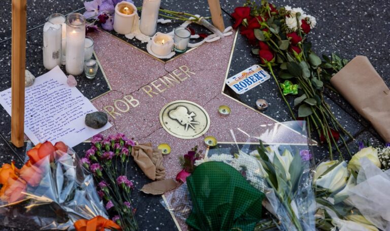 So brutal soll der Sohn die Hollywood-Legende und seine Mutter getötet haben