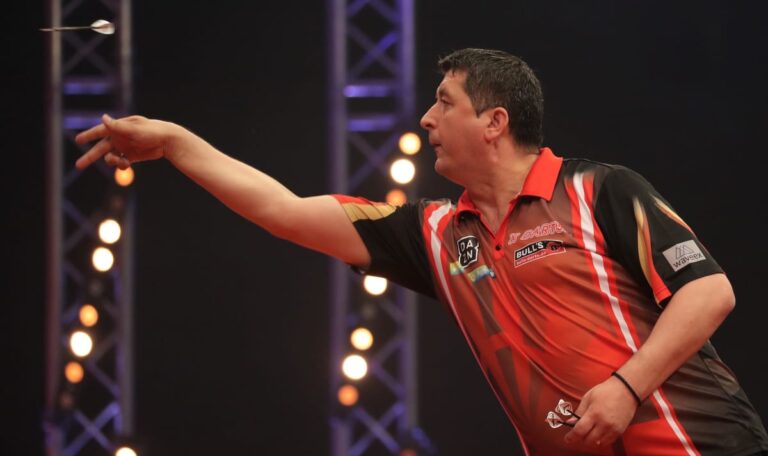 Darts-Krise in Österreich: Fliegen nach Suljovic die Pfeile nicht mehr?