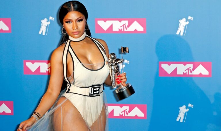 Nach Trump-Lob: Droht Nicki Minaj die Abschiebung?