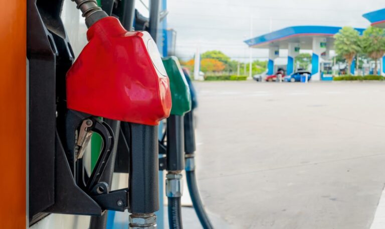 Ökonom warnt: Tankstellenpreise explodieren wieder
