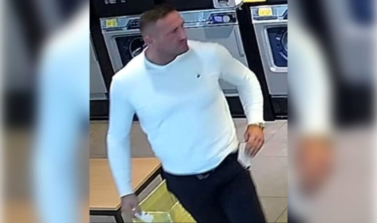 Brutaler Automaten-Treter: Polizei veröffentlicht Fahndungsfoto