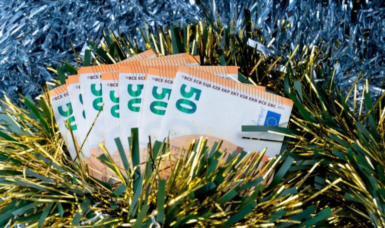So viel geben die Menschen heuer zu Silvester aus!