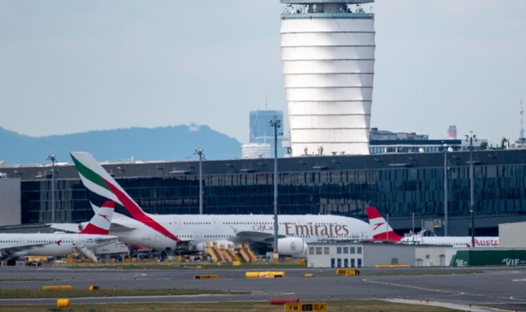 Zielfahnder schlagen zu: Gesuchter Kinderschänder am Flughafen gefasst