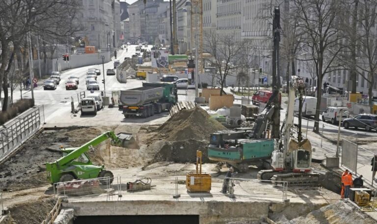 Tunnel-Drama: Häuser entlang der Zweierlinie zeigen gefährliche Risse