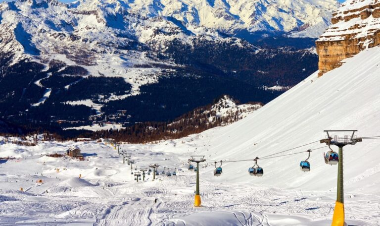 Zwischen Atter- und Traunsee: Oberösterreichs Skiberg startet durch!