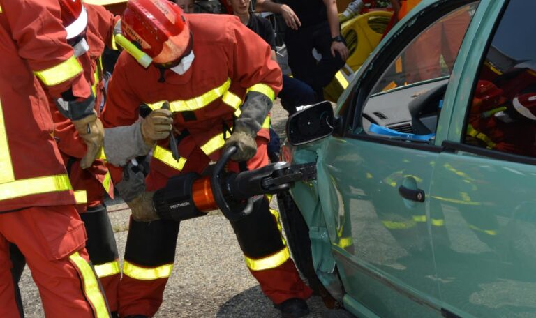 Schock auf A9: Vierköpfige Familie nach Unfall im Krankenhaus