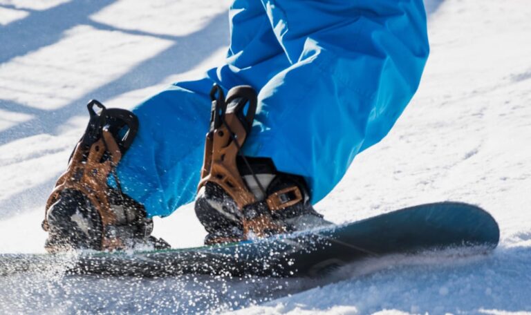 Besoffen auf Skipiste: Rettungsdrama mit Messer-Attacke
