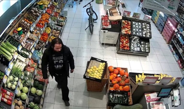 Mit Messer im Supermarkt: Dieb sticht Kunden nieder und flüchtet