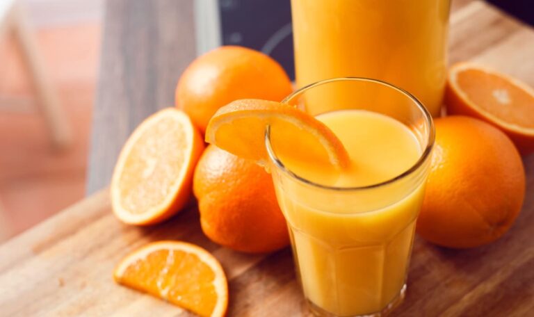 Unsichtbare Gefahr im Glas: So verdirbt Orangensaft binnen Stunden