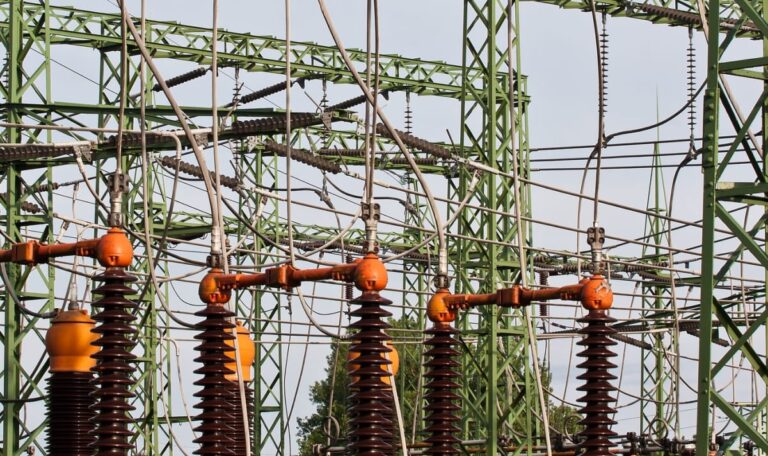 Sabotage-Angst nach Blackouts: Wie verwundbar ist unser Stromnetz?