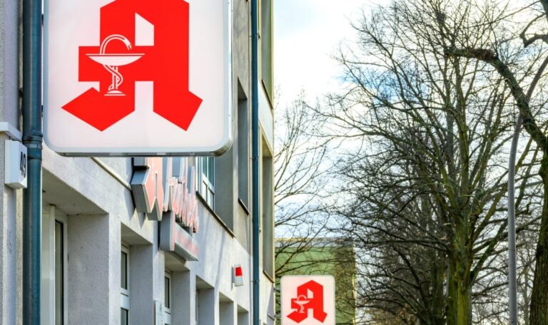 Oma und Schwiegersohn: Dieses Duo fälschte Rezepte in ganz Wien