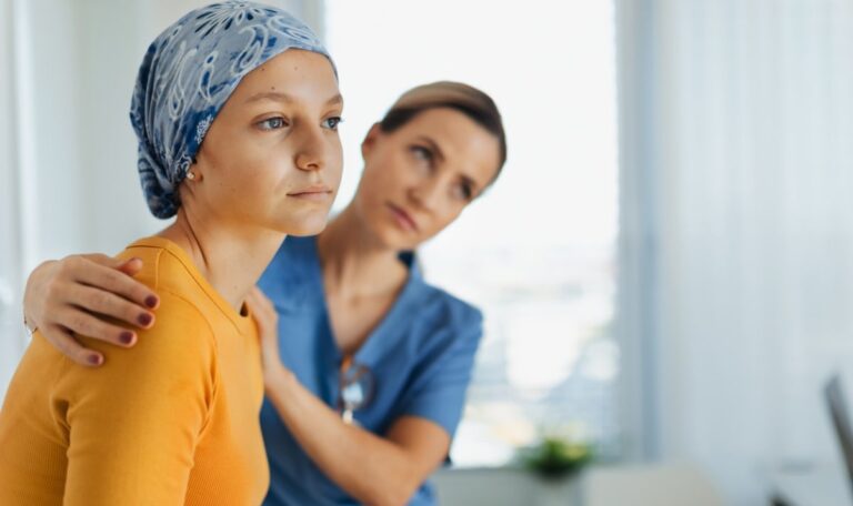 Krebs-Alarm: Welche jungen Patienten besonders gefährdet sind