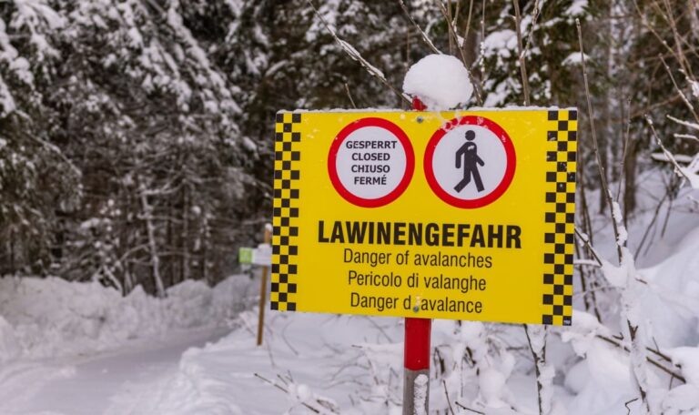 Warnstufe 4: Experten warnen vor großer Lawinengefahr