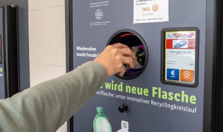 Totschnig jubelt: Pfandsystem übertrifft alle Erwartungen!