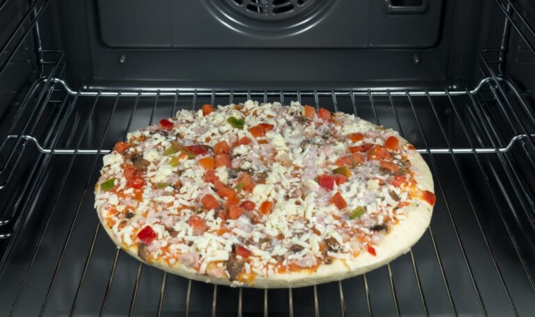 Tiefkühlpizza-Schock: Forscher entdecken versteckten Krebsauslöser