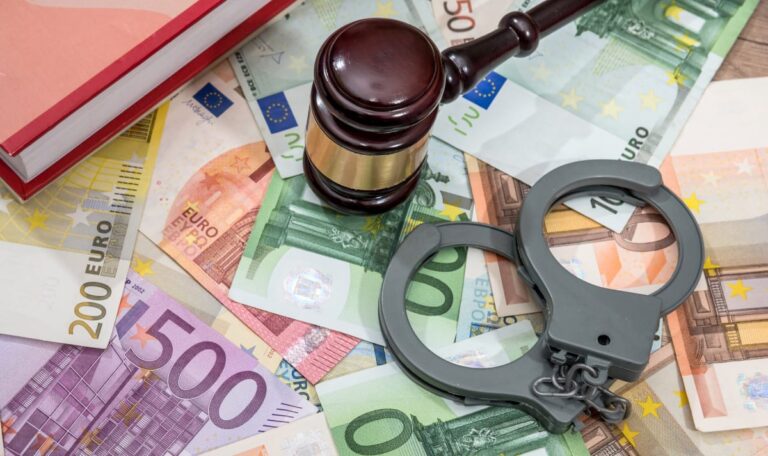 System ausgenutzt“ – Banker zocken Migranten mit Schein-Krediten ab