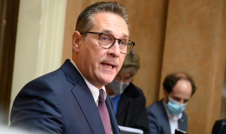 WKStA schlägt zu: Strache angeklagt