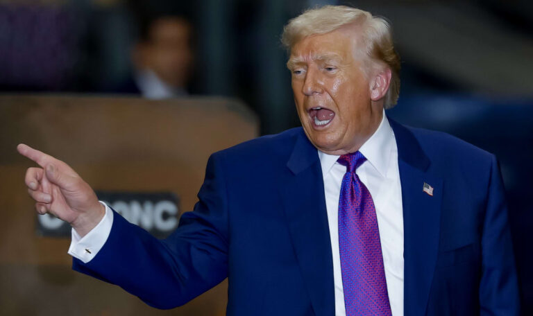 Supreme Court stellt sich gegen Trump: US-Präsident verliert Zoll-Krieg
