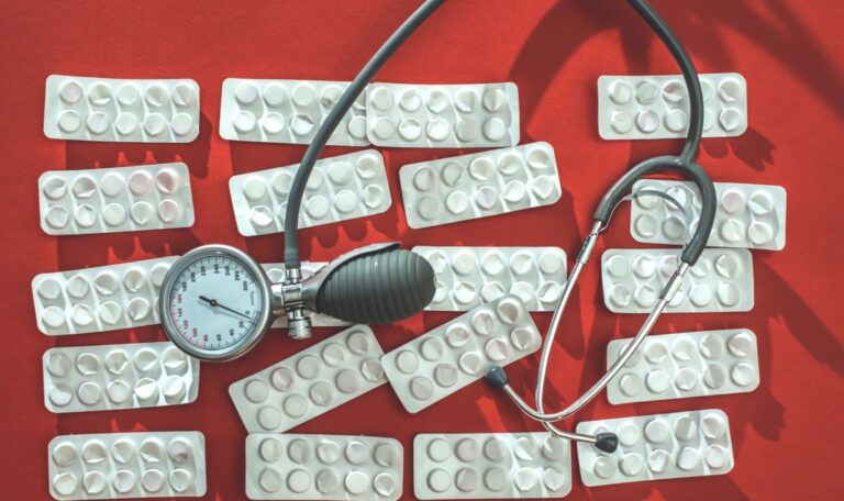 Blutdruck-Alarm: Hersteller ruft 38 Chargen beliebter Tabletten zurück