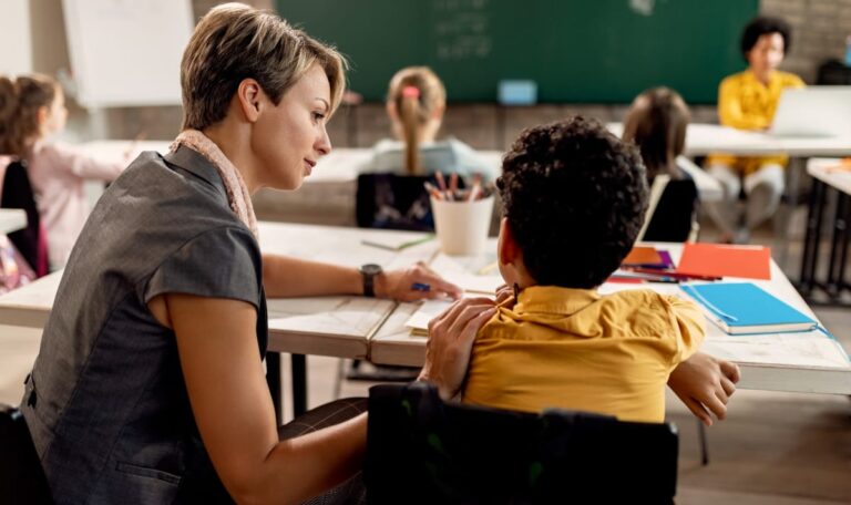 Bildungs-Krise: 40 von 150 Erstklässlern einer Schule bleiben sitzen
