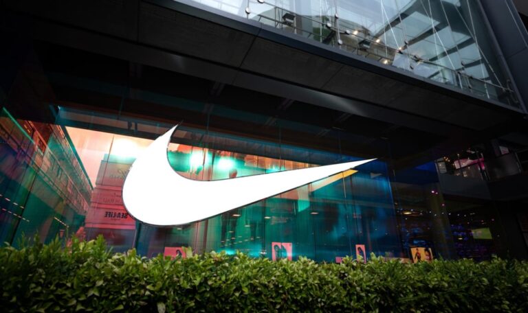 US-Behörde nimmt Nike wegen Diskriminierung von Weißen ins Visier