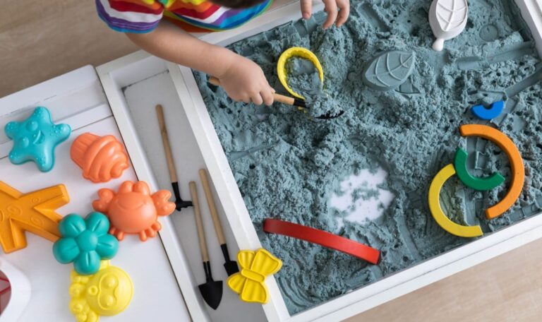Krebsgefahr im Spielsand: Experten schlagen nach Asbest-Fund Alarm