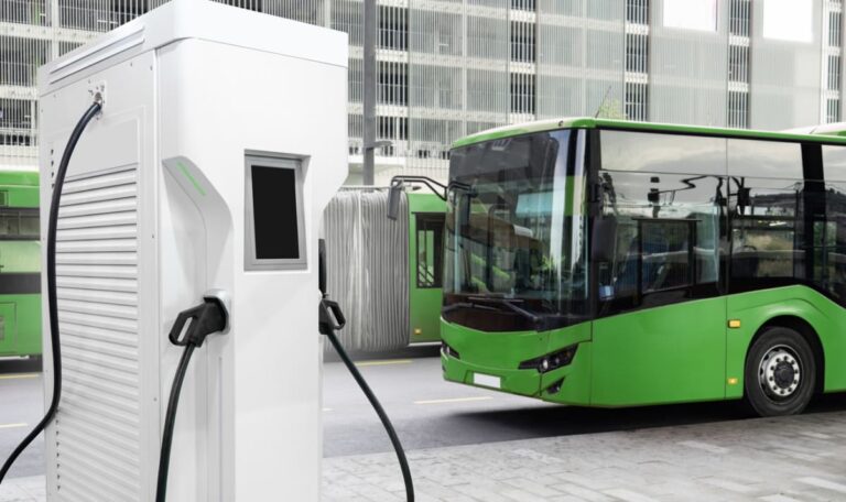 Verkehrswende in Sarajevo: Stadt setzt erstmals auf Elektrobusse!
