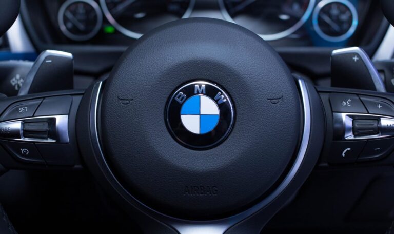 Brand-Risiko! BMW startet Mega-Rückruf für hunderttausende Fahrzeuge!
