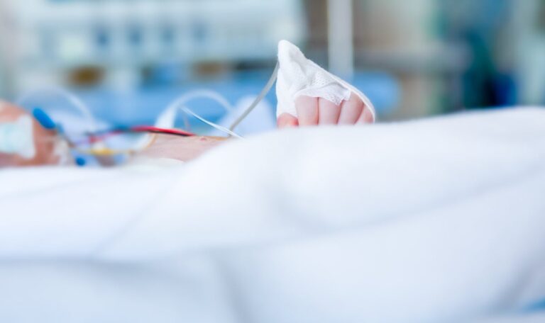 Atemnot bei Säuglingen: Klinik kämpft gegen gefährliche Virus-Welle