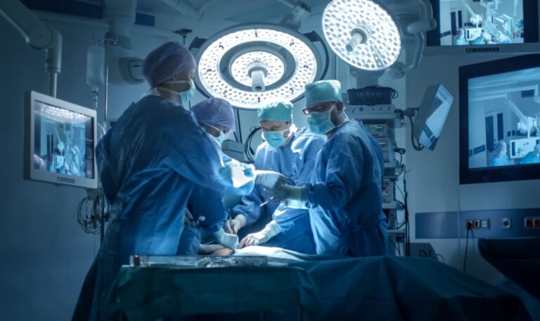 Weltkriegs-Granate im Po: Bombentrupp rückt ins Krankenhaus aus