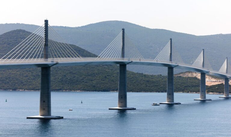 Peljesac-Brücke bröckelt – China muss Vorzeige-Bauwerk reparieren