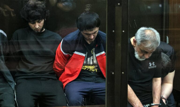 149 Tote im Konzerthaus – IS-Terroristen zu lebenslang verurteilt