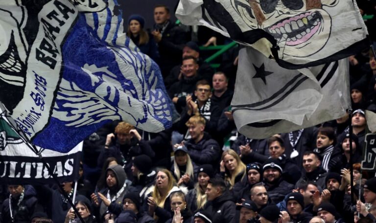 DNA-Spuren auf Stein wird Fußball-Rowdy zum Verhängnis