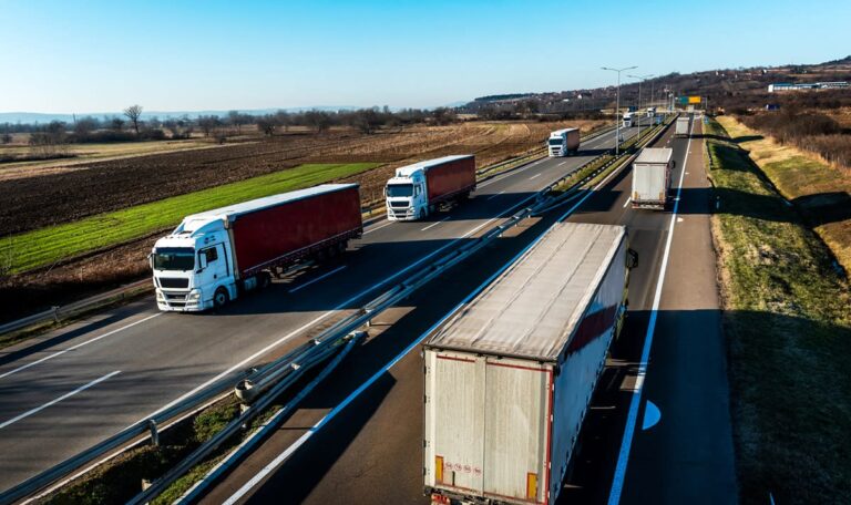 EU schweigt zu Ultimatum – Bosnische Lkw-Fahrer drohen mit totaler Grenzblockade