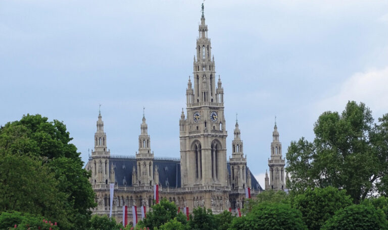 Wiens Bürgermeister geht in die Offensive