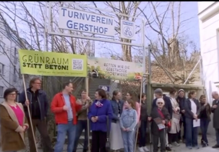 Letzte Wiese wird zubetoniert – 200 Nachbarn laufen Sturm