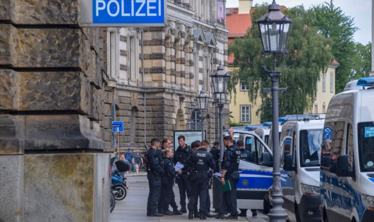250-Kilo-Bombe: 18.000 Menschen evakuiert