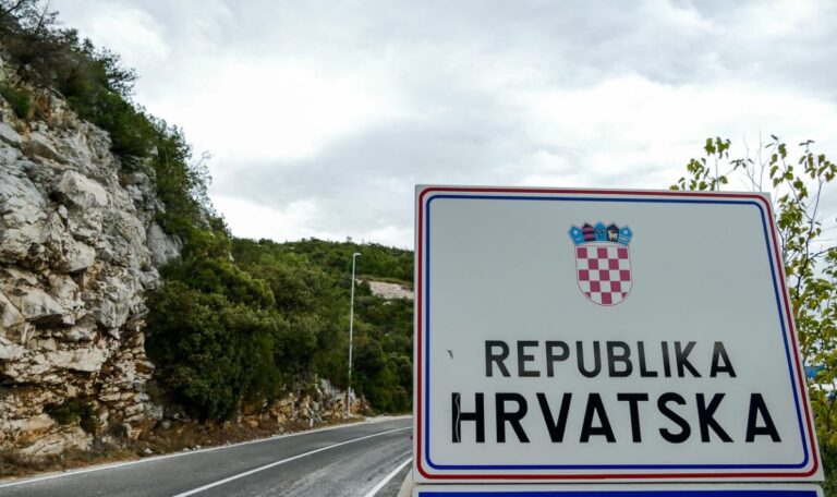 Neue Ampeleinstufung – Belgrad rät von Kroatien-Reisen ab